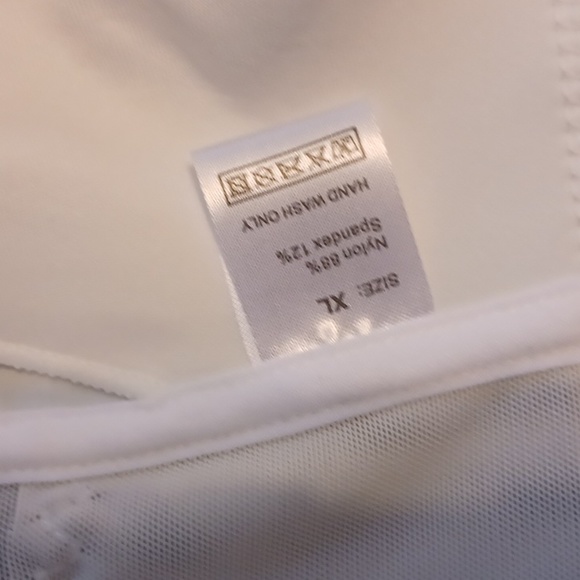 Embraced bra white size extra large back support bra white set of 2 - Picture 4 of 7